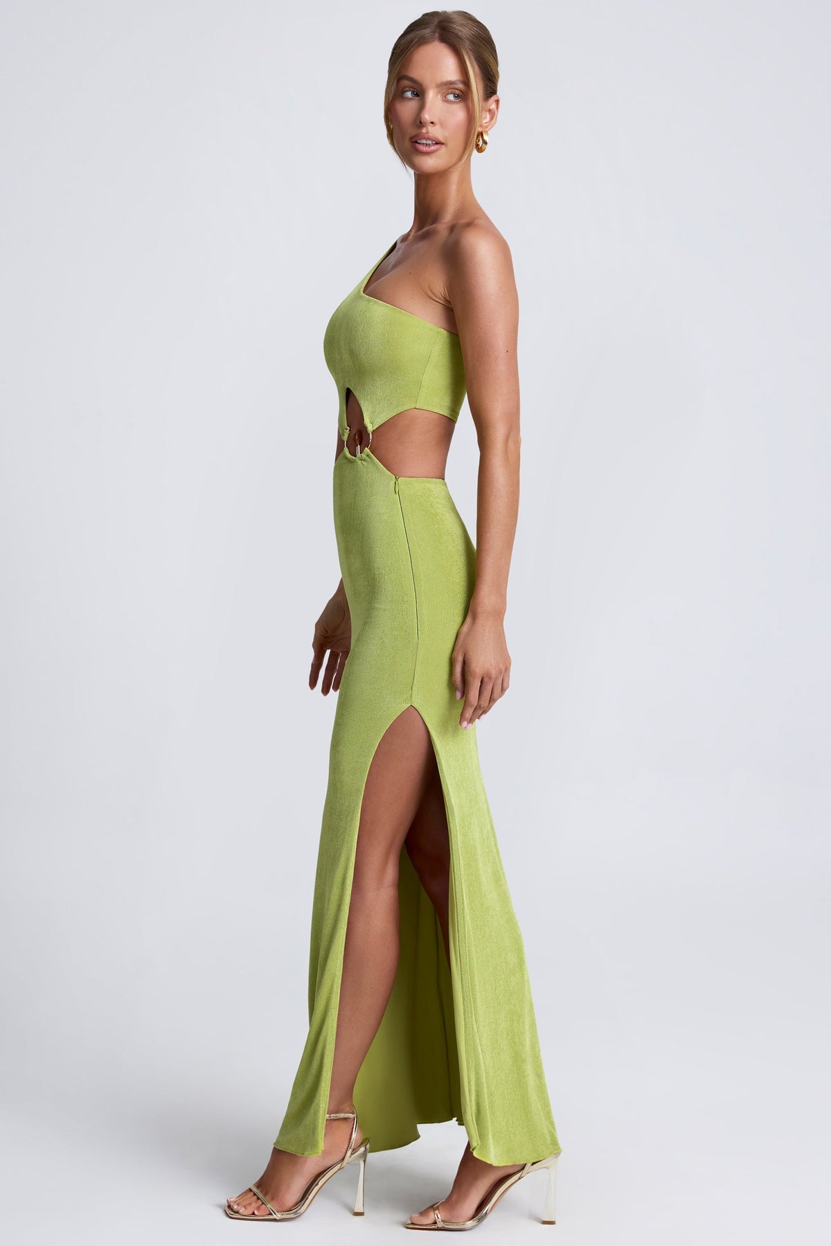 Hardware Detail One-Shoulder Maxi Dress in Olive Green – view 6