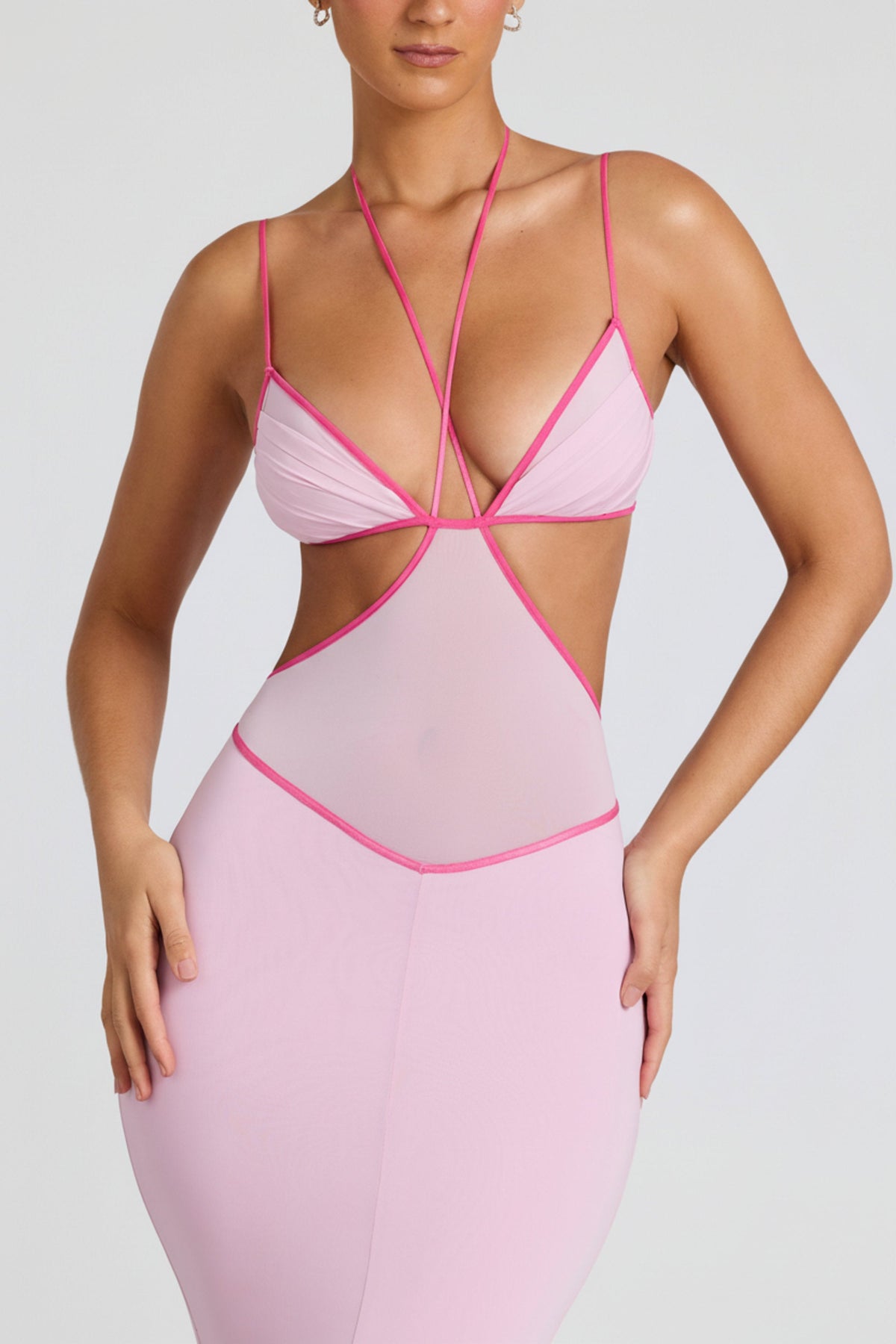 Contrast Binding Cut Out Evening Gown in Soft Pink – view 11