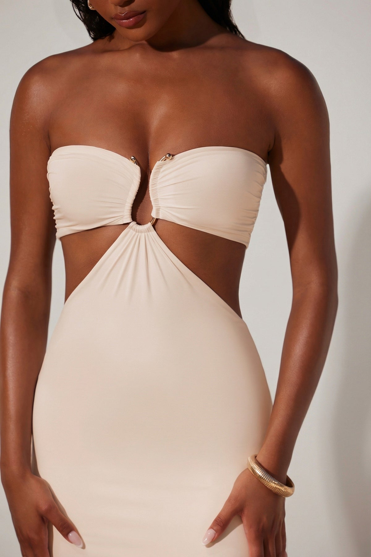 Ruched Hardware Detail Bandeau Floor Length Dress in Ivory – view 4